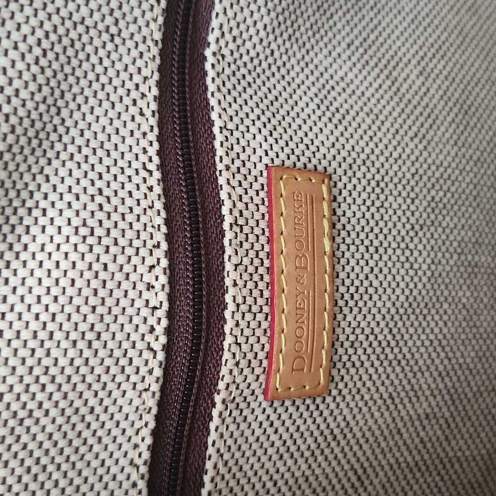 Dooney & Bourke Handbag - Picture 7 of 11